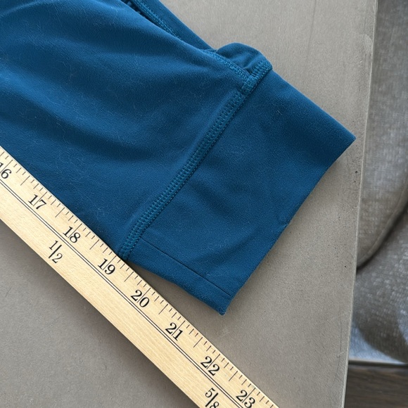 Athleta salutation stash II ruch 7/8, Sz XL, EUC - Picture 4 of 8